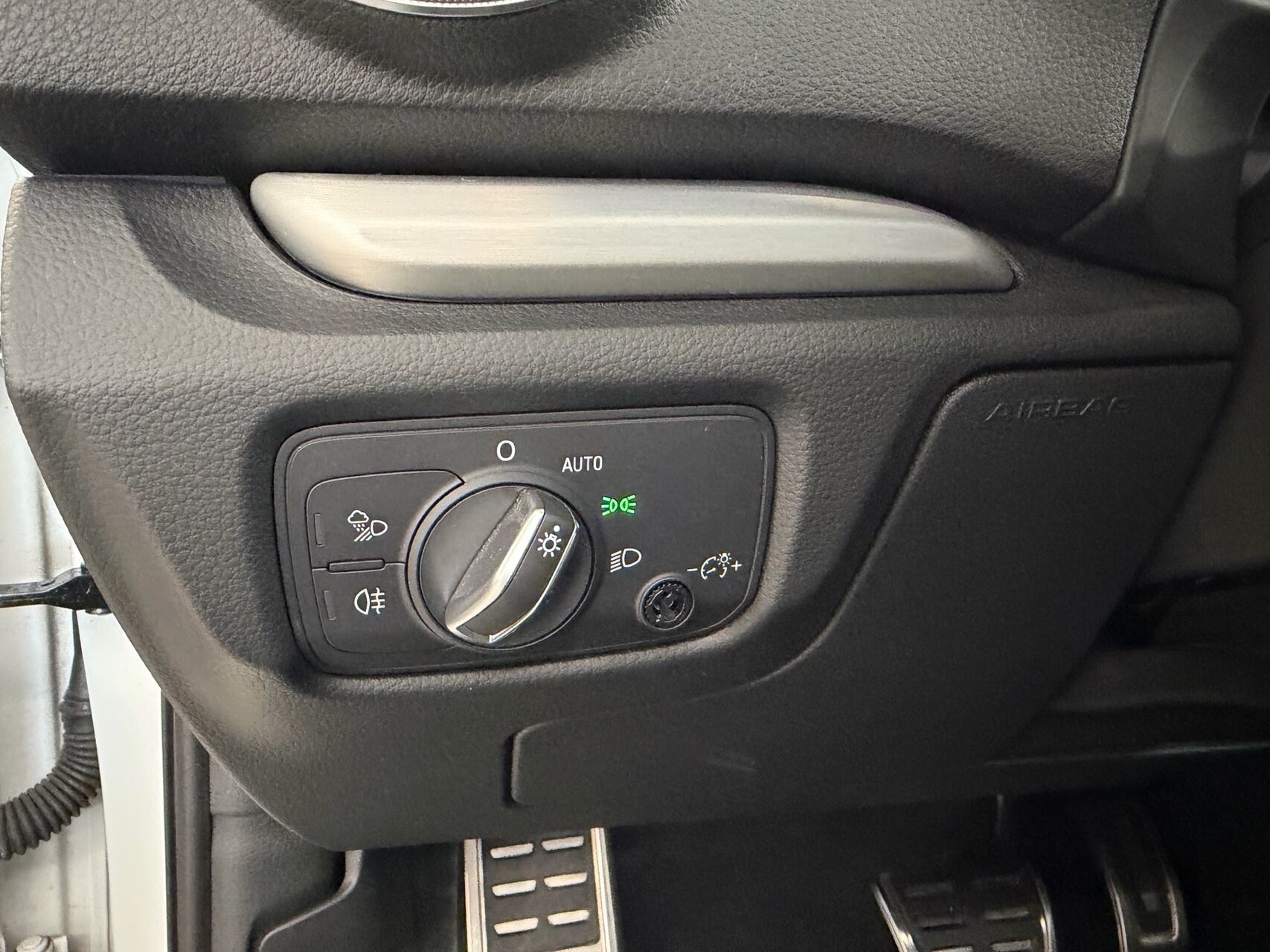 Billede af Audi A3 Sportback 1,4 E-tron  Plugin-hybrid Sport S Tronic 204HK 5d 6g Aut.