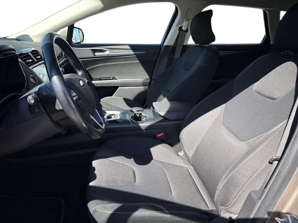 Billede af Ford Mondeo 2,0 HEV  Hybrid Titanium 187HK Stc 6g Aut.