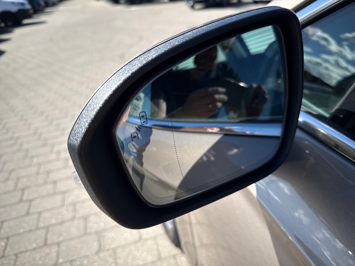 Billede af Ford Mondeo 2,0 HEV  Hybrid Titanium 187HK Stc 6g Aut.
