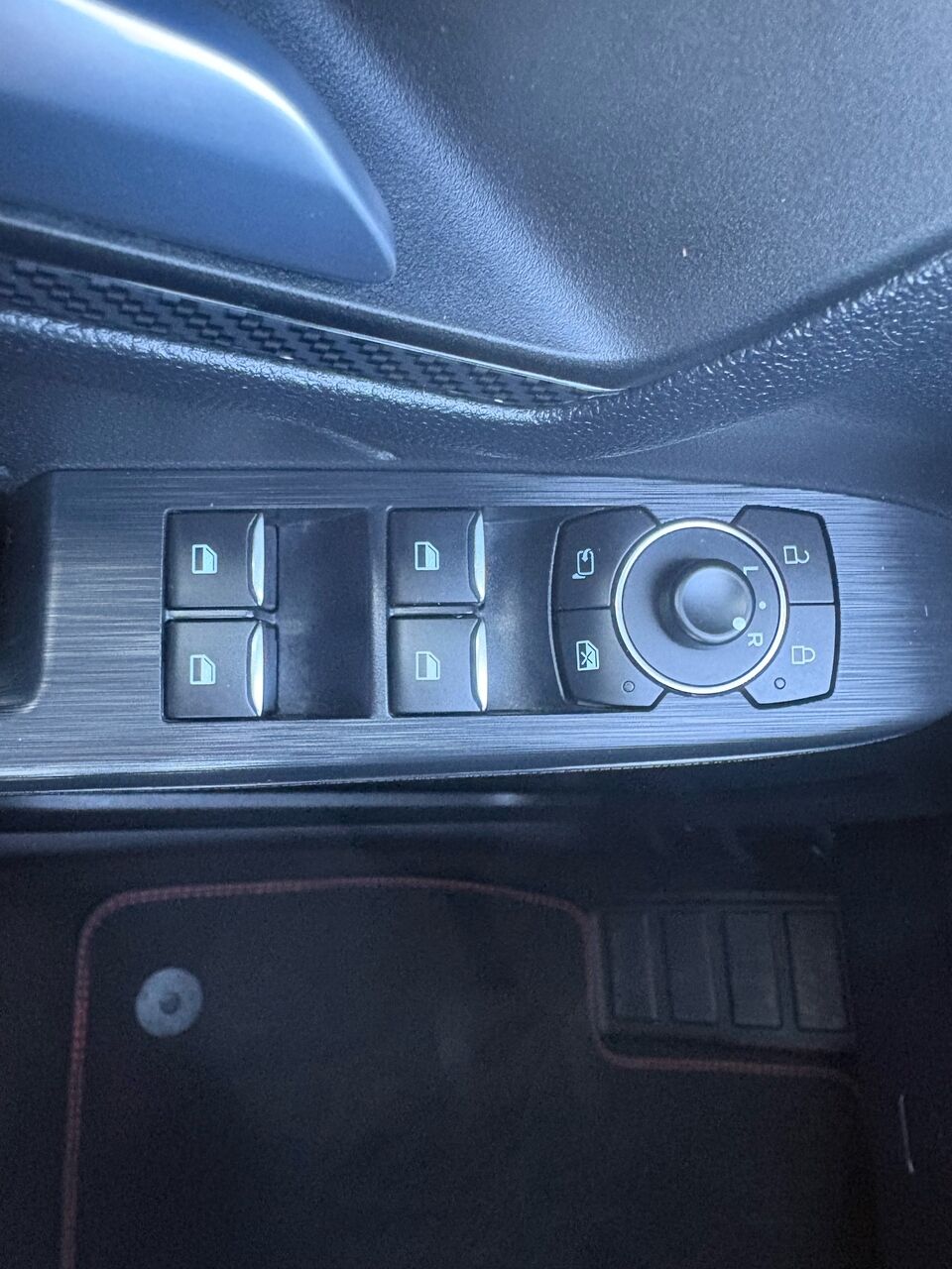 Billede af Ford Kuga 2,5 Plugin-hybrid ST-Line X CVT 225HK 5d Trinl. Gear