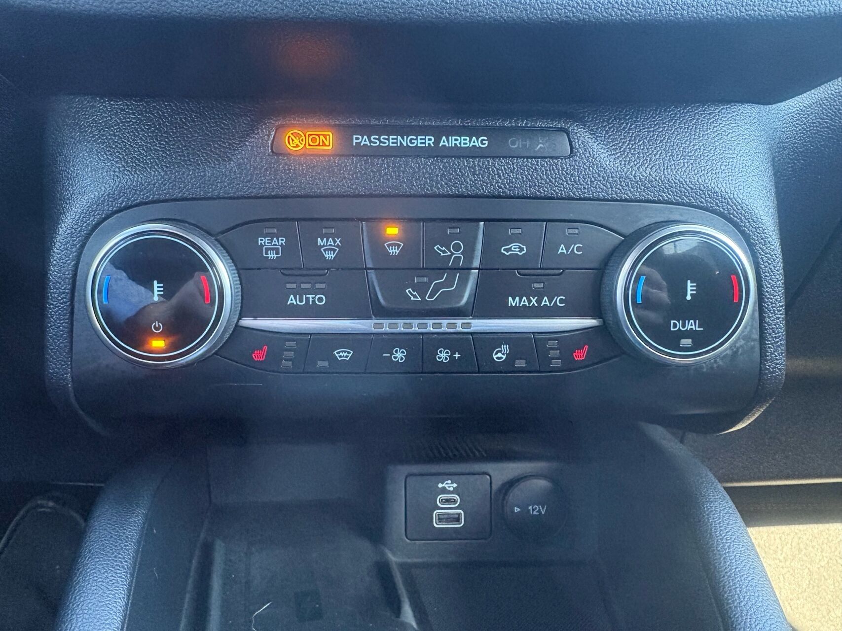 Billede af Ford Kuga 2,5 Plugin-hybrid ST-Line X CVT 225HK 5d Trinl. Gear