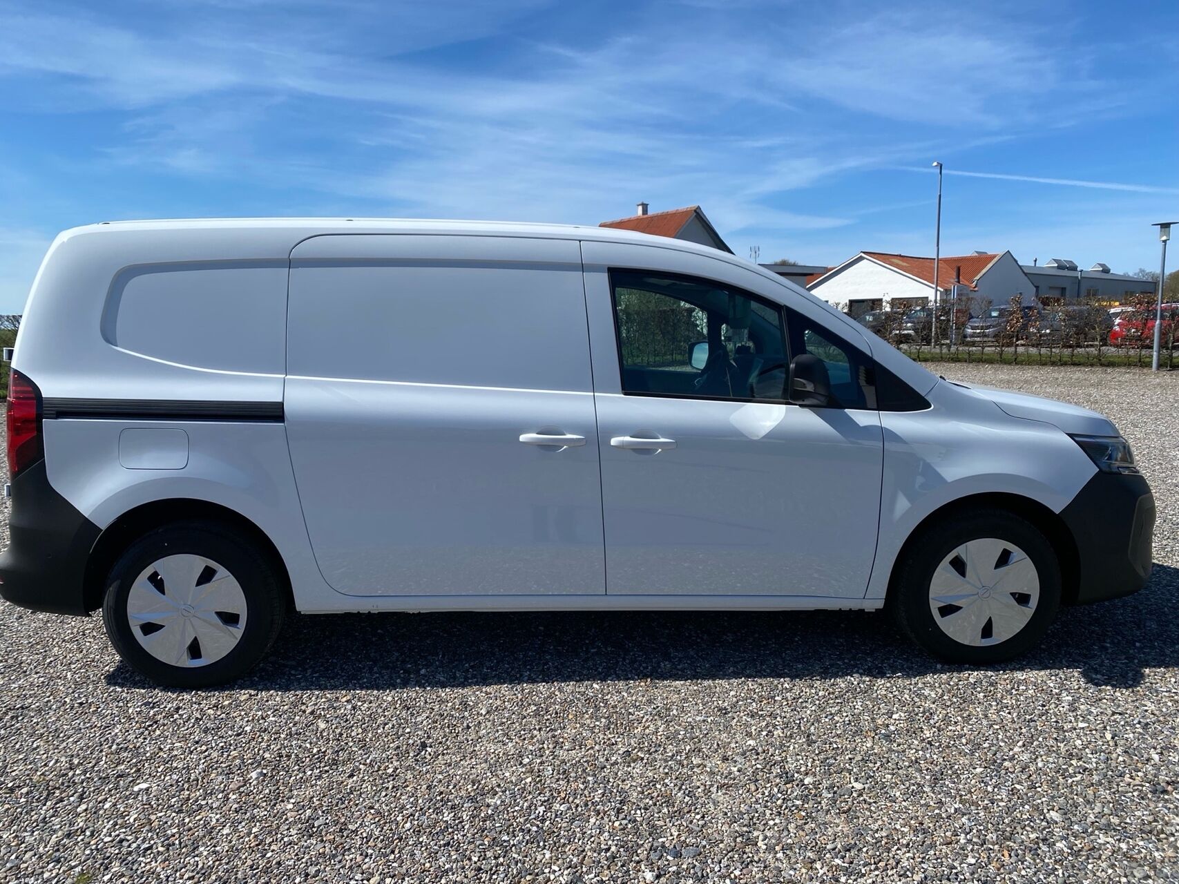 Billede af Nissan Townstar Townstar Van Electric 45KWH L2 N-Connecta Blind FD +