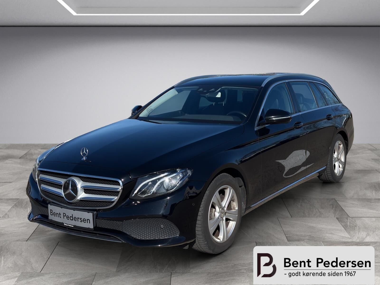 Billede af Mercedes-Benz E220 d T 2,0 D Avantgarde 9G-Tronic 194HK Stc Aut.