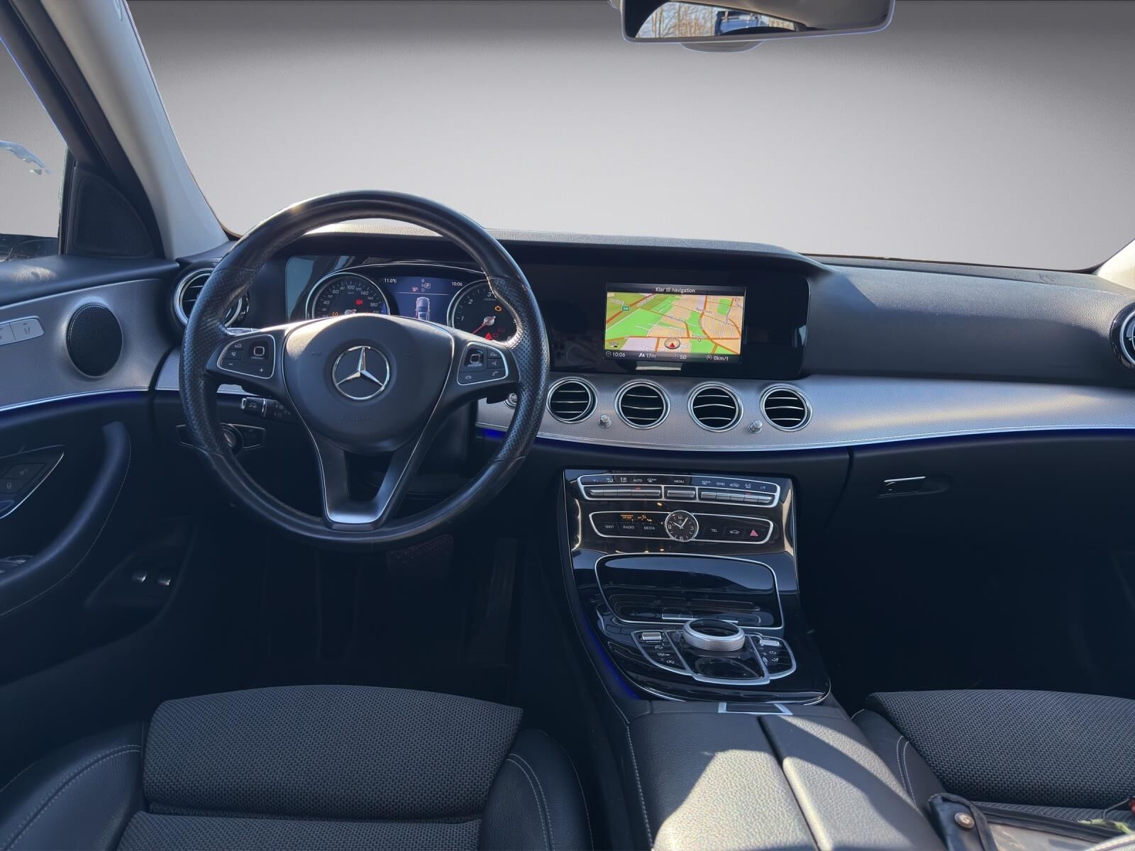 Billede af Mercedes-Benz E220 d T 2,0 D Avantgarde 9G-Tronic 194HK Stc Aut.