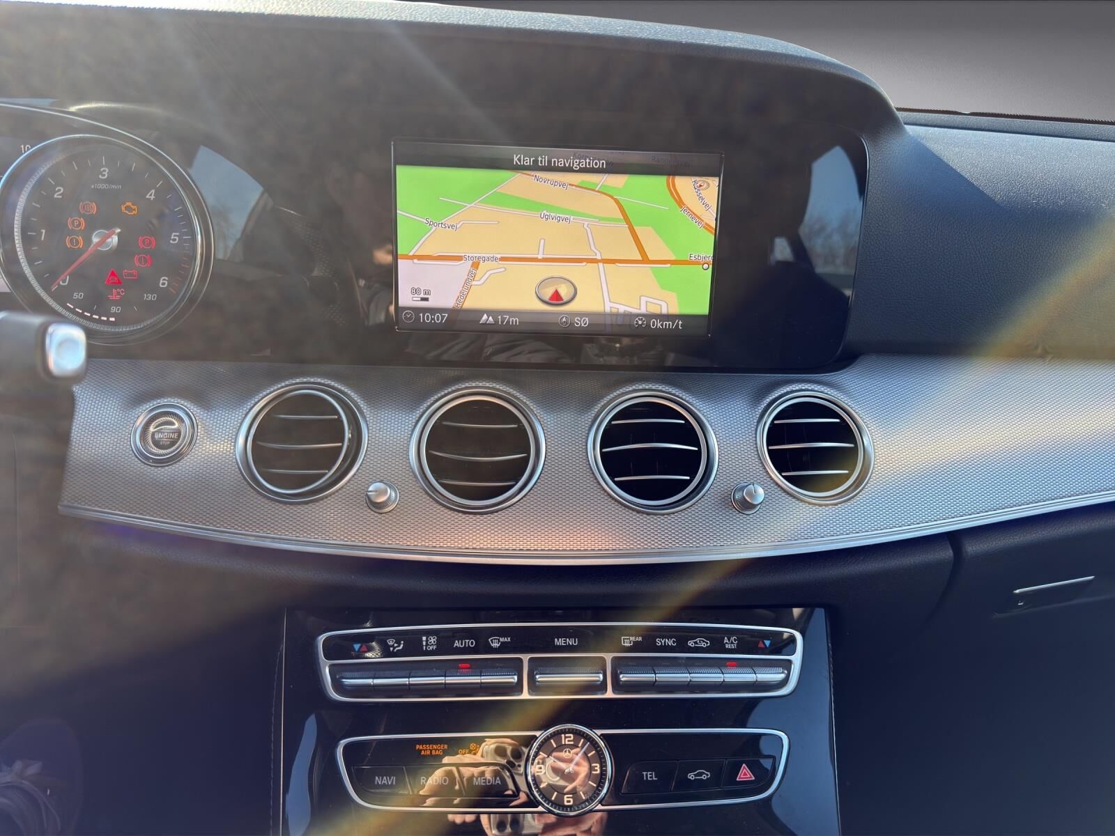 Billede af Mercedes-Benz E220 d T 2,0 D Avantgarde 9G-Tronic 194HK Stc Aut.
