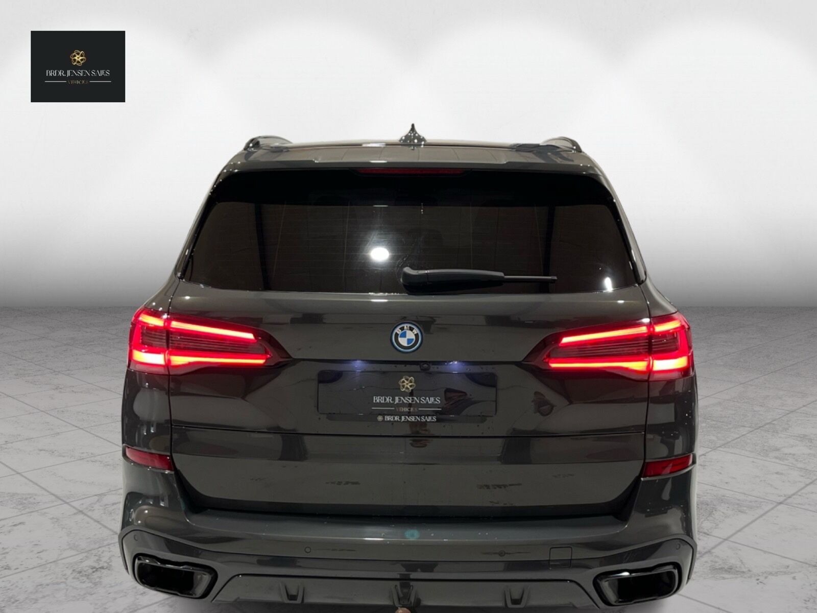 Billede af BMW X5 45e 3,0 Plugin-hybrid M-Sport XDrive Steptronic 399HK 5d 8g Aut.
