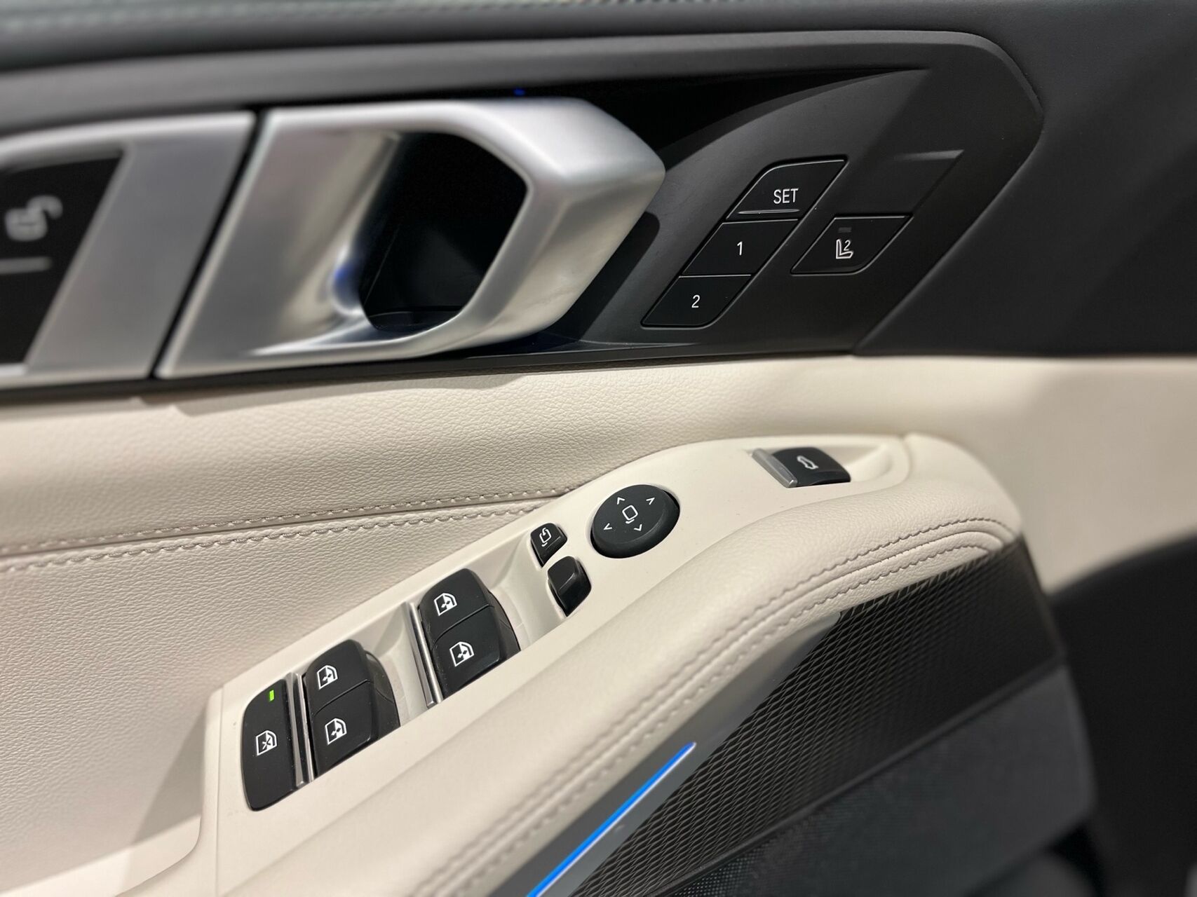 Billede af BMW X5 45e 3,0 Plugin-hybrid M-Sport XDrive Steptronic 399HK 5d 8g Aut.