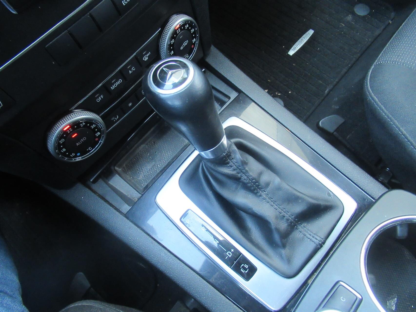 Billede af Mercedes-Benz GLK220 d 2,2 CDI BlueEfficiency 170HK Van 6g