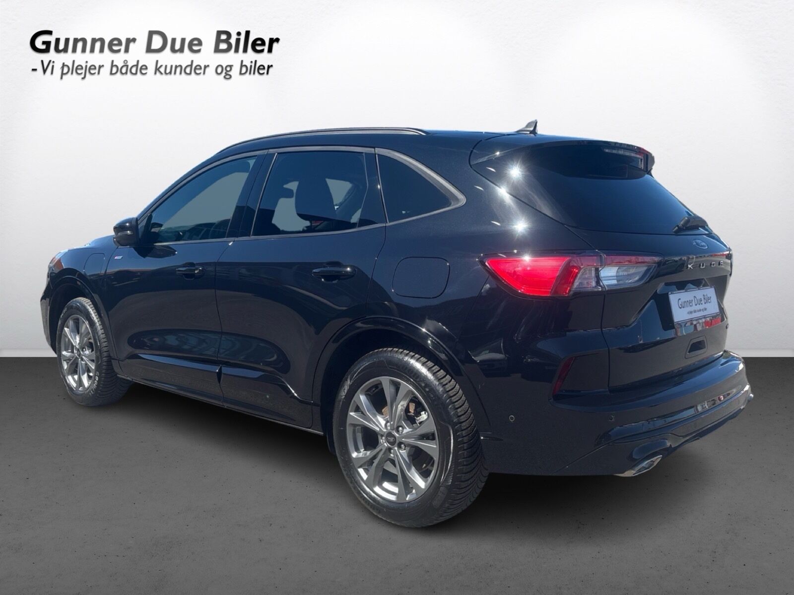 Billede af Ford Kuga 2,5 Plugin-hybrid ST-Line X CVT 225HK 5d Trinl. Gear