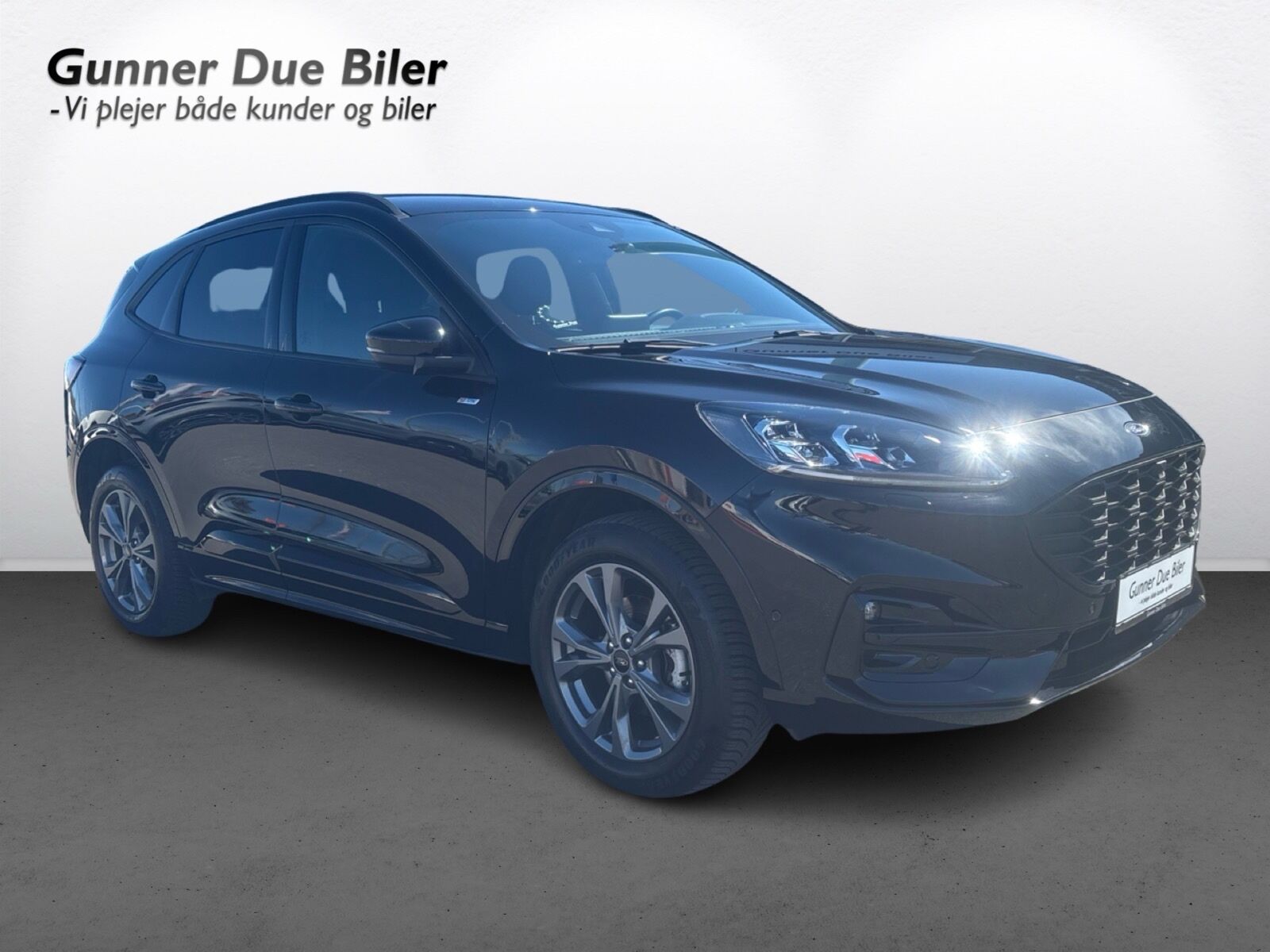 Billede af Ford Kuga 2,5 Plugin-hybrid ST-Line X CVT 225HK 5d Trinl. Gear