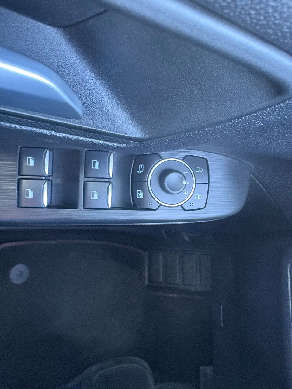 Billede af Ford Kuga 2,5 Plugin-hybrid ST-Line X CVT 225HK 5d Trinl. Gear