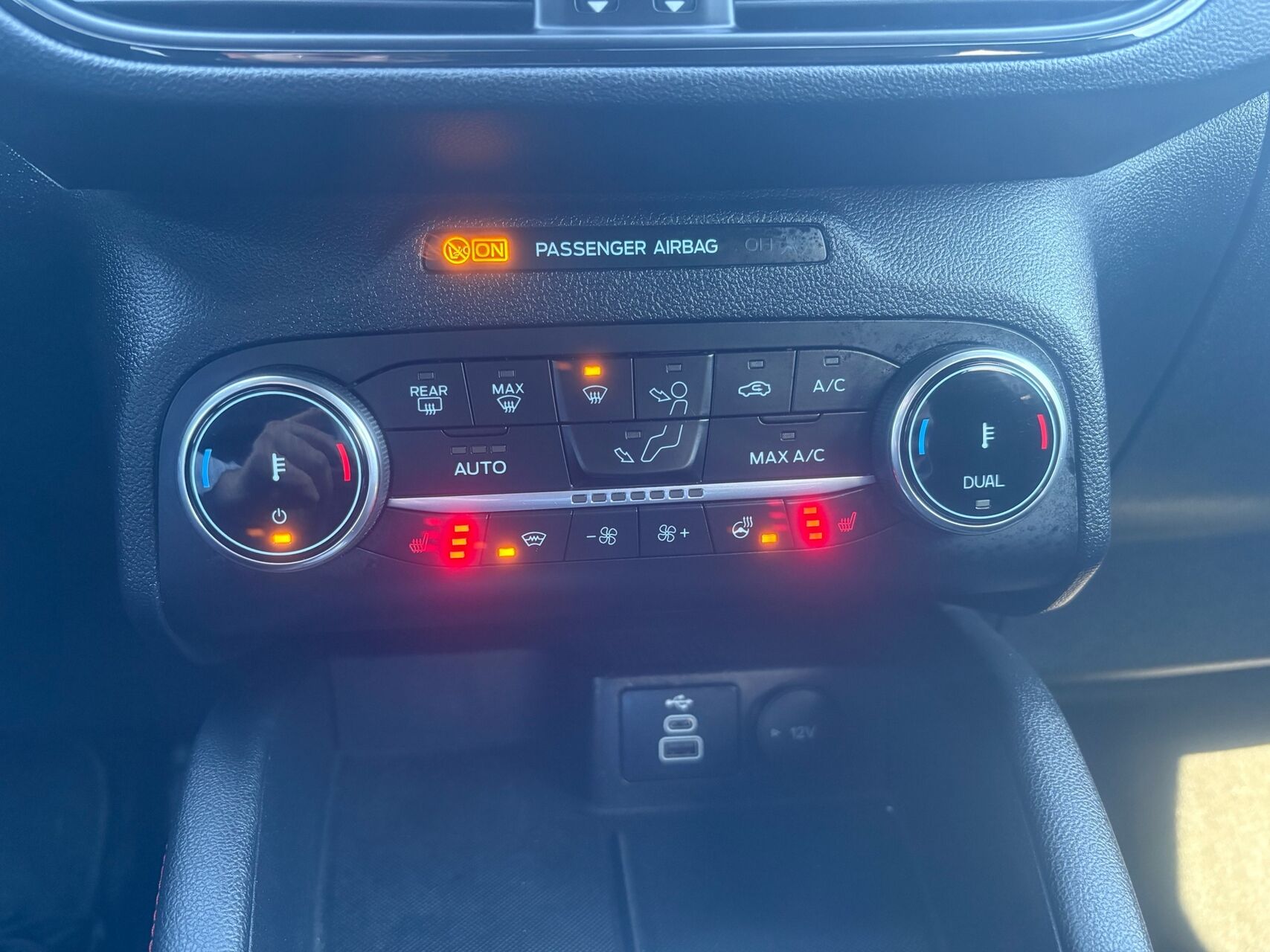 Billede af Ford Kuga 2,5 Plugin-hybrid ST-Line X CVT 225HK 5d Trinl. Gear