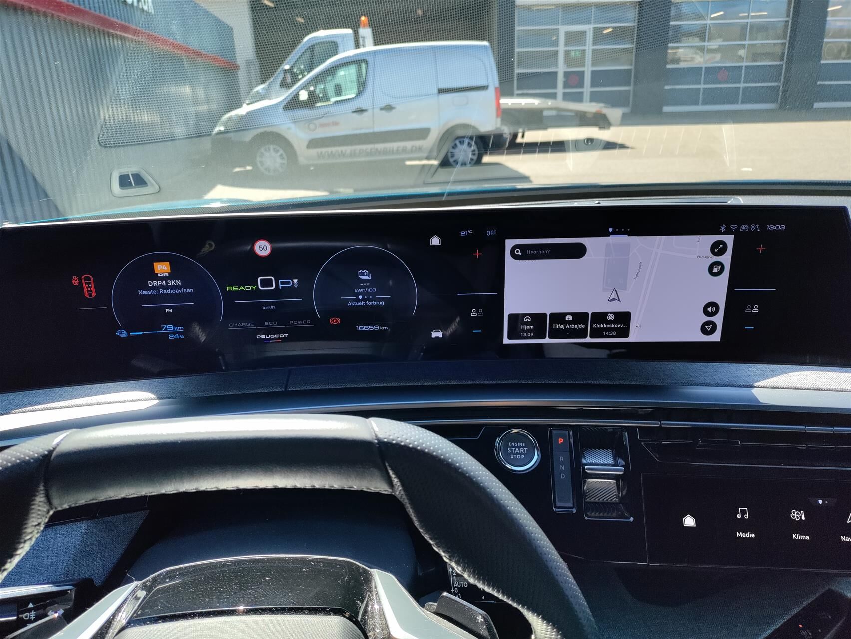 Billede af Peugeot e-3008 EL GT 210HK 5d Aut.