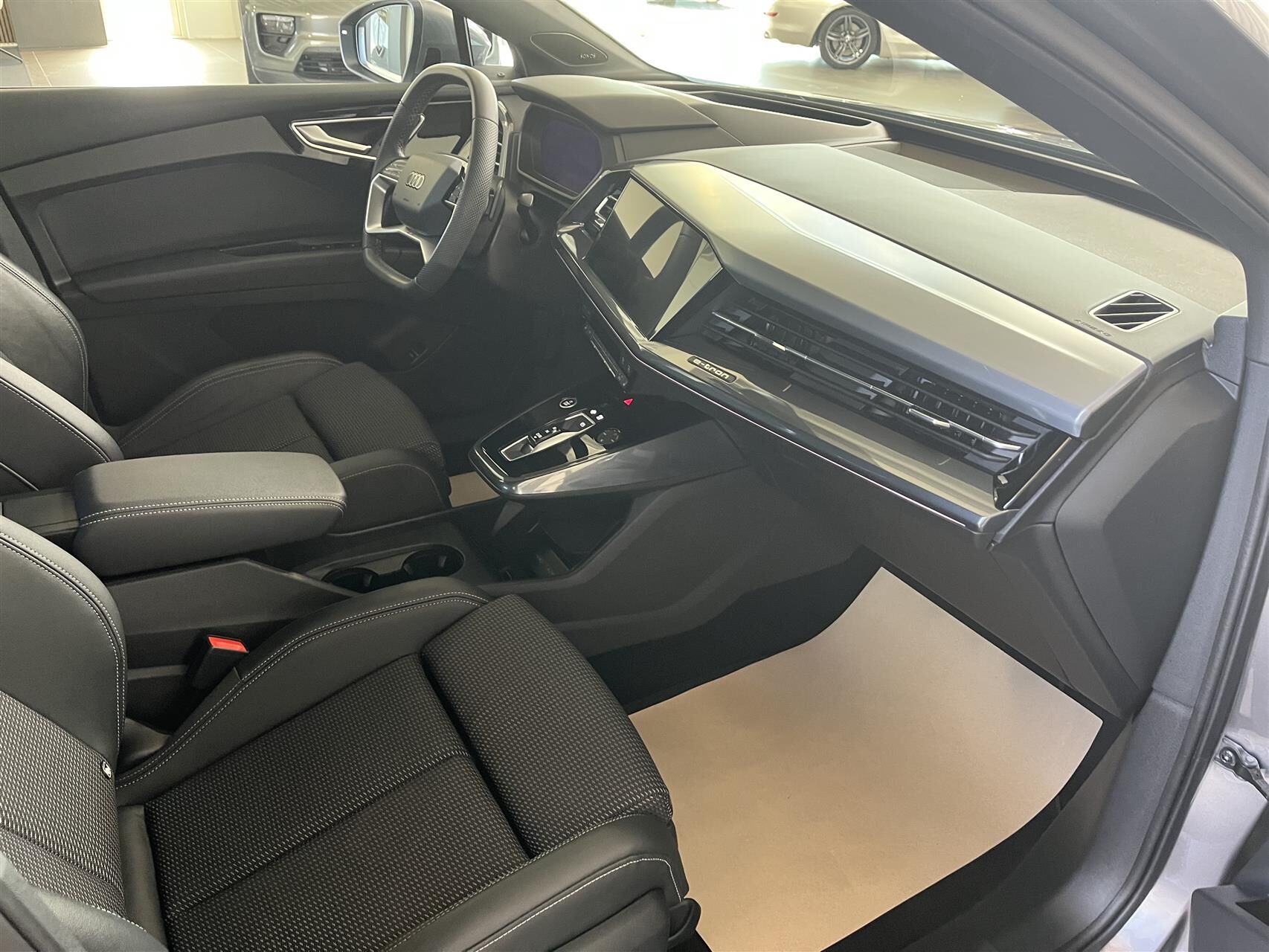 Billede af Audi Q4 45 E-tron Ultra 286HK 5d Aut.