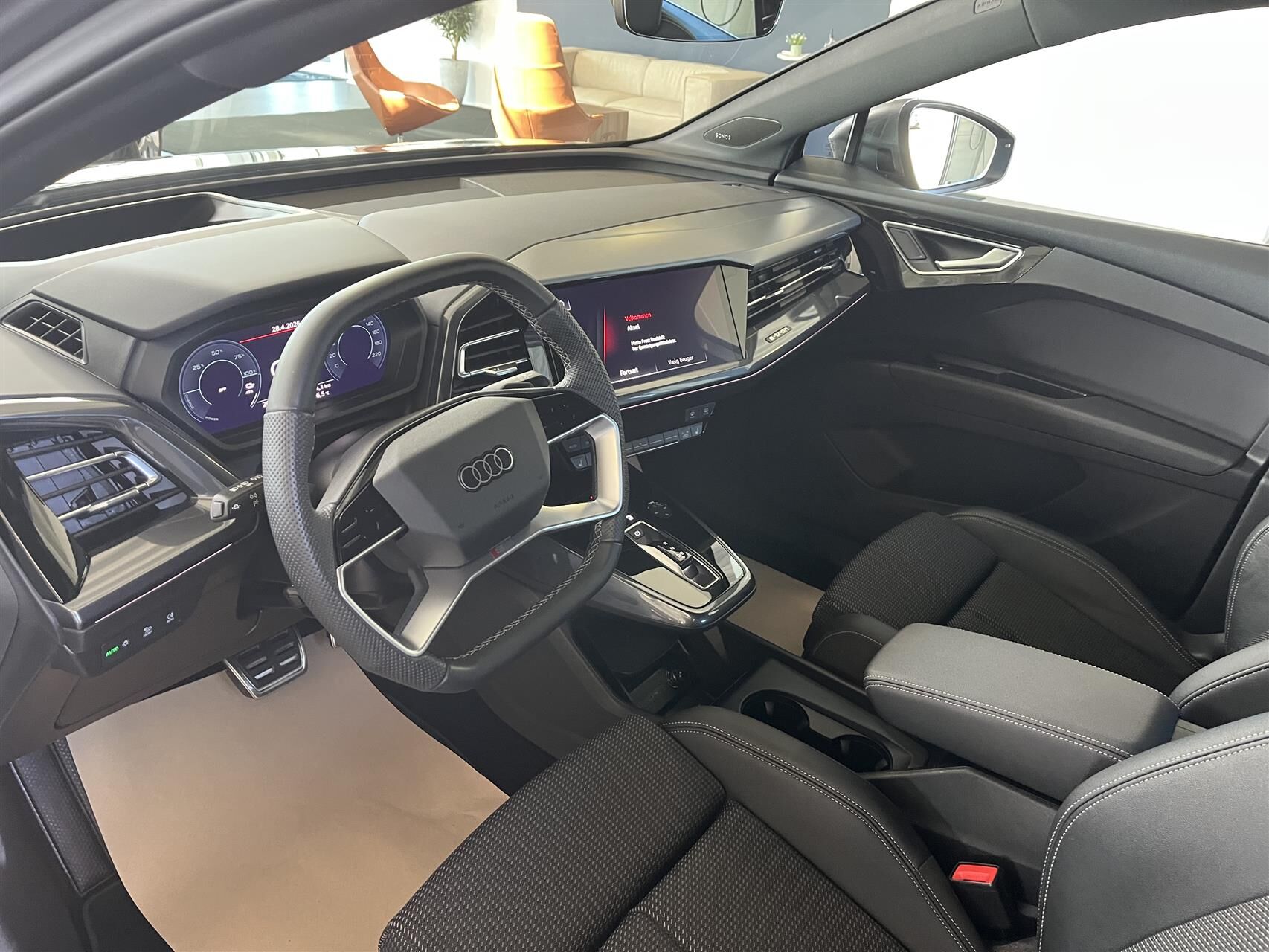Billede af Audi Q4 45 E-tron Ultra 286HK 5d Aut.