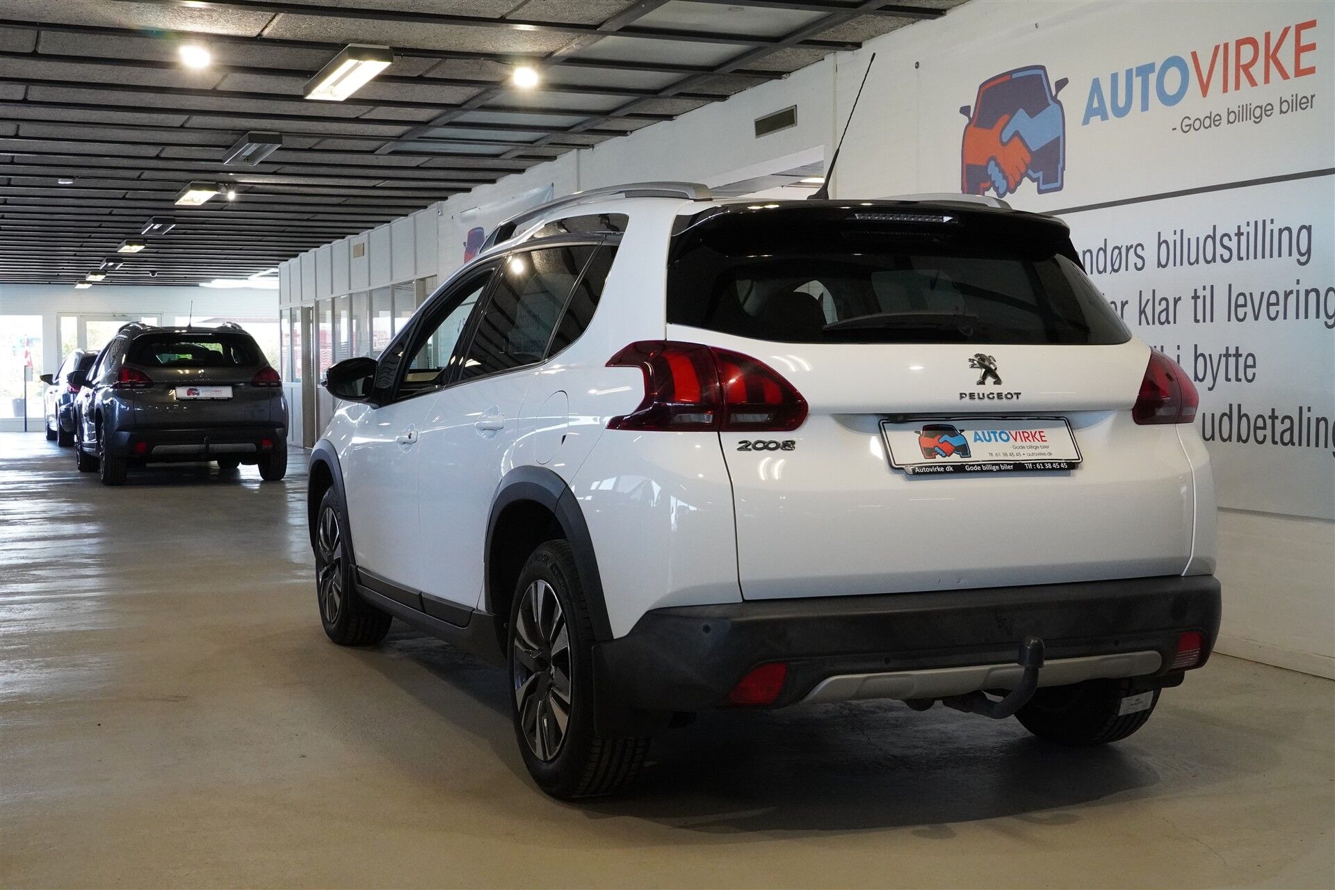 Billede af Peugeot 2008 1,2 e-THP Selection Sky 110HK 5d