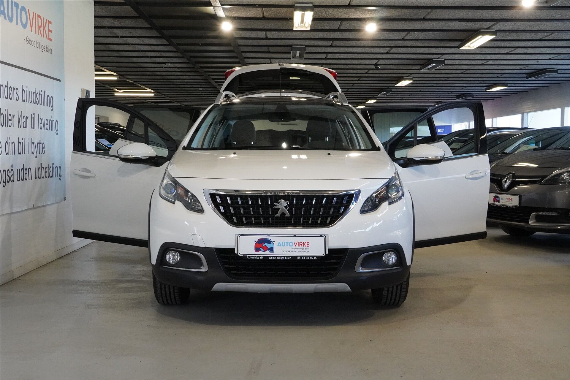 Billede af Peugeot 2008 1,2 e-THP Selection Sky 110HK 5d