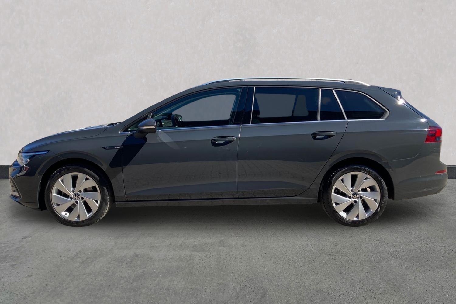 Billede af VW Golf Variant 1,5 eTSI  Mild hybrid Style DSG 150HK Stc 7g Aut.