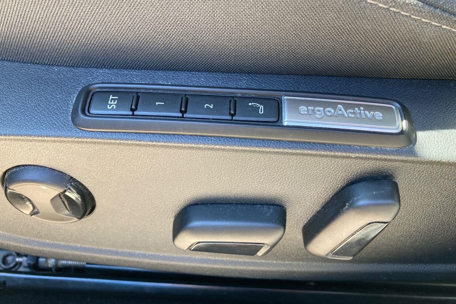 Billede af VW Golf Variant 1,5 eTSI  Mild hybrid Style DSG 150HK Stc 7g Aut.