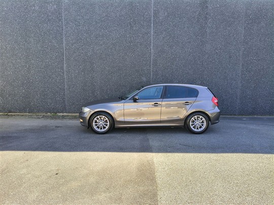 BMW 118d 2,0 D 143HK 5d 6g Aut.