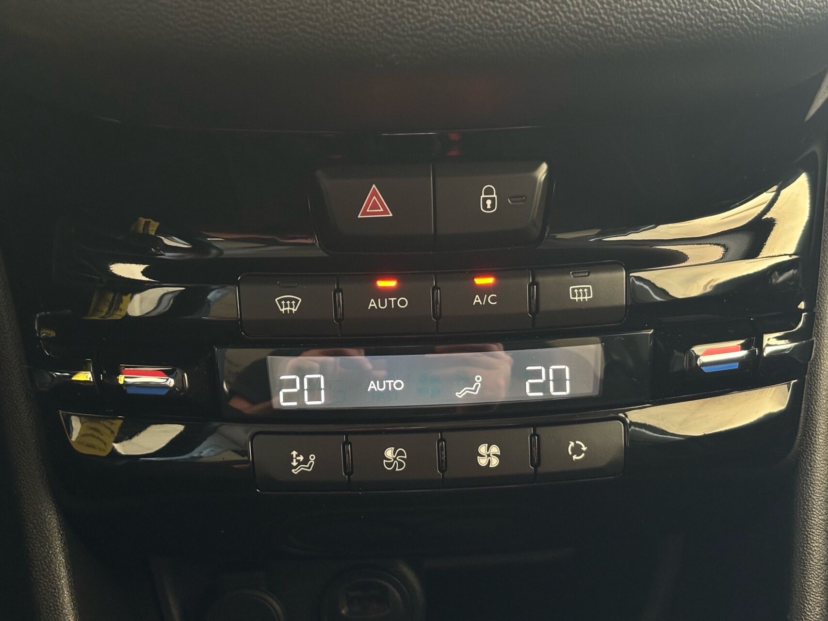 Billede af Peugeot 208 1,5 BlueHDi Emotion+ 100HK 5d 6g
