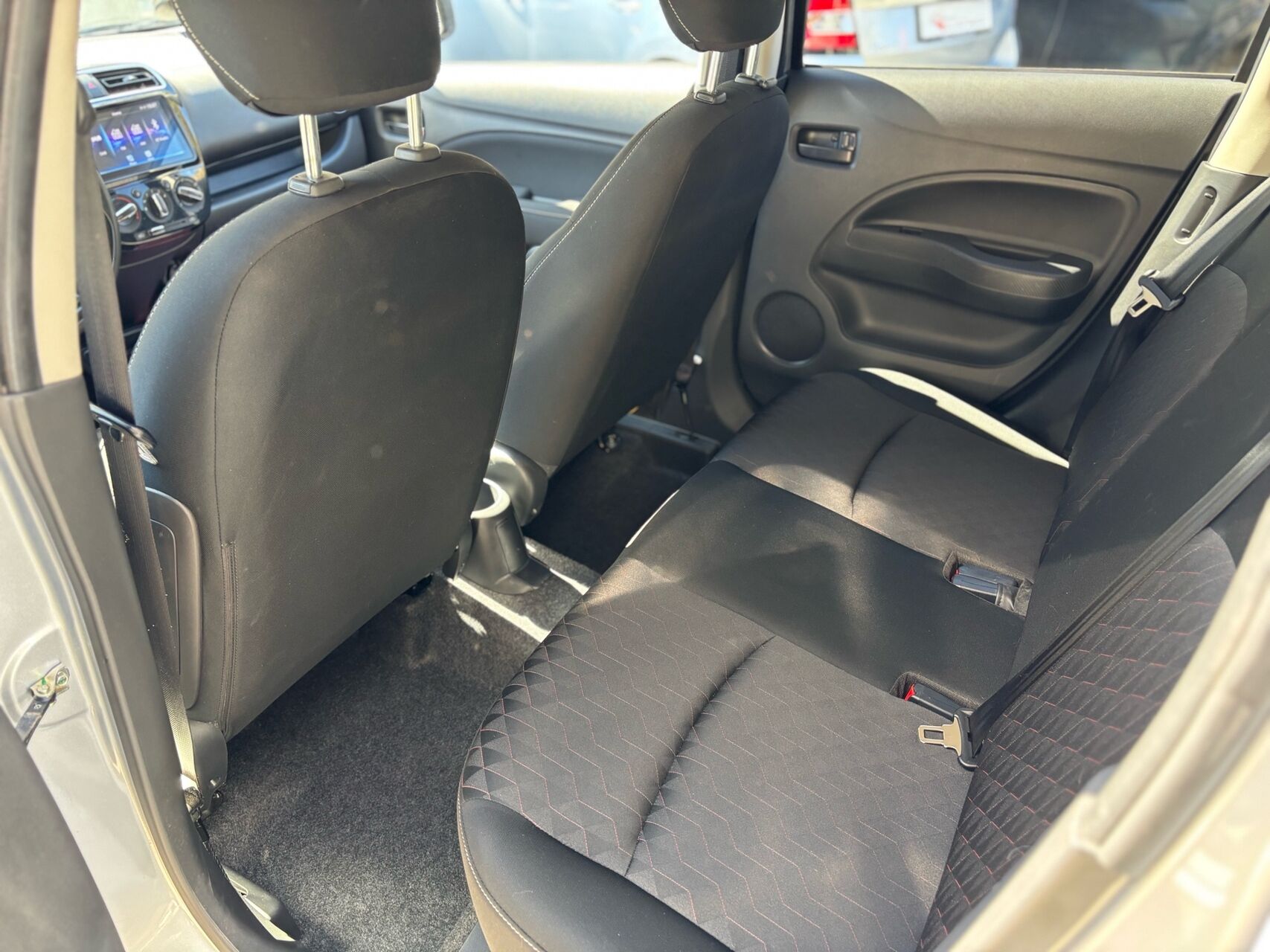 Billede af Mitsubishi Space Star 1,2 Invite+ AS&G 71HK 5d