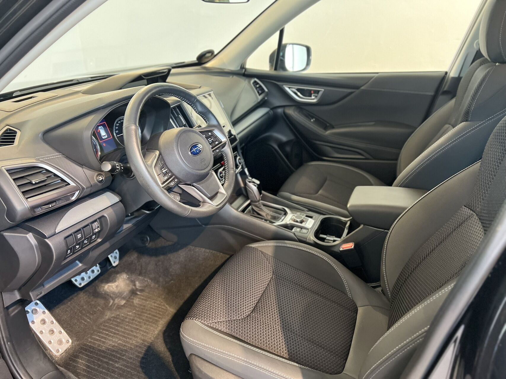 Billede af Subaru Forester 2,0 e-Boxer  Mild hybrid Active AWD Lineartronic 150HK 5d 6g Aut.