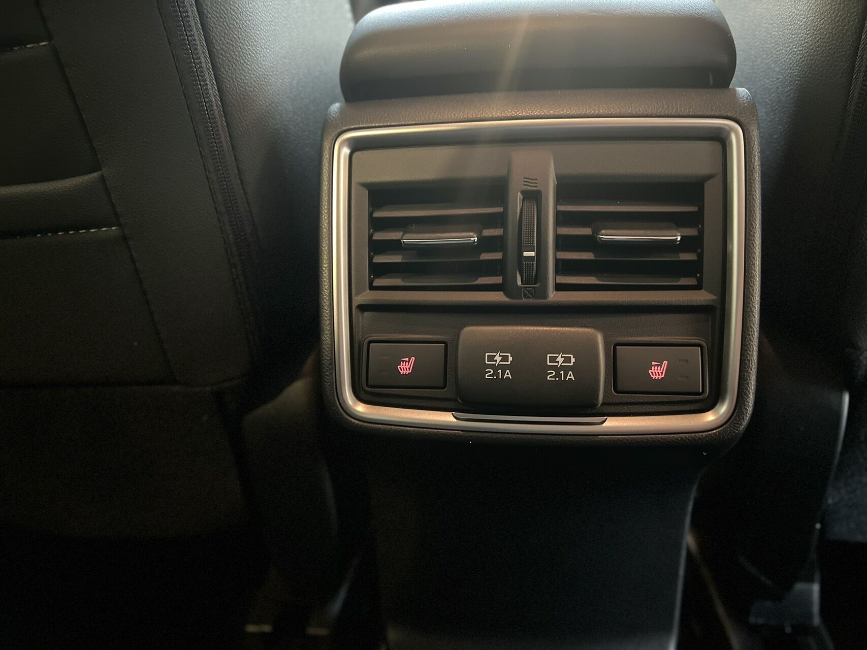 Billede af Subaru Forester 2,0 e-Boxer  Mild hybrid Active AWD Lineartronic 150HK 5d 6g Aut.