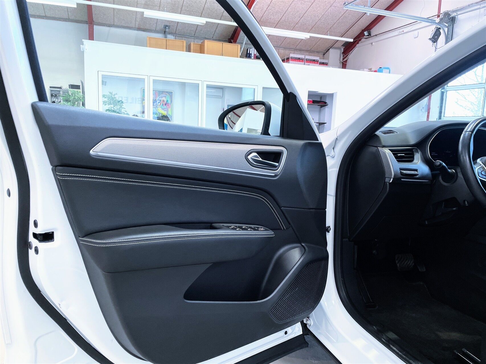 Billede af Renault Arkana 1,3 TCE  Mild hybrid Intens EDC 140HK 5d 7g Aut.