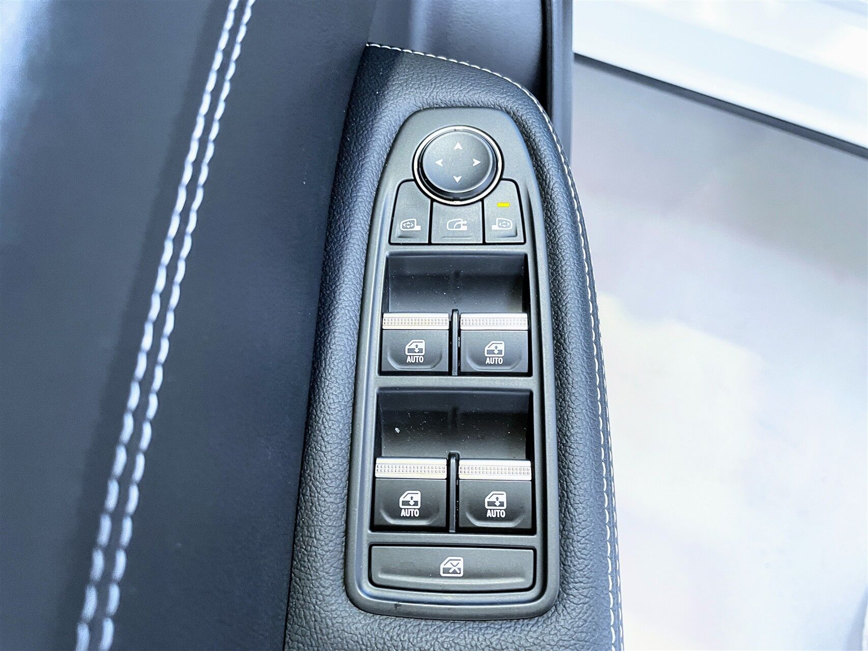 Billede af Renault Arkana 1,3 TCE  Mild hybrid Intens EDC 140HK 5d 7g Aut.