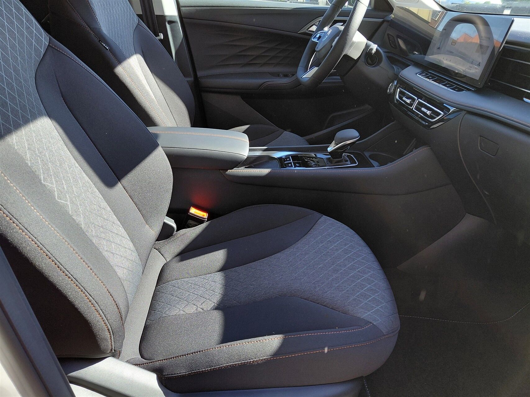 Billede af MG HS 1,5 T GDI  Plugin-hybrid Comfort 272HK 5d Aut.