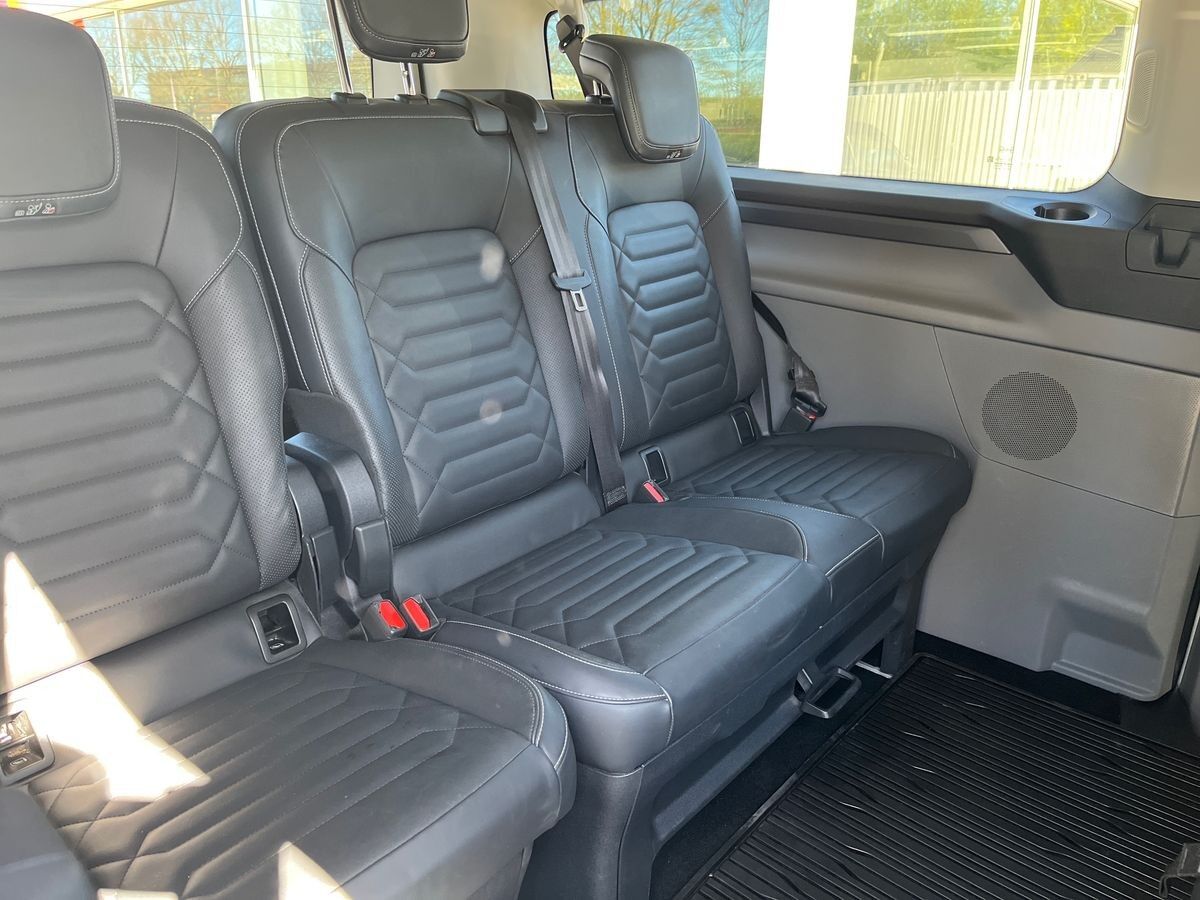 Billede af Ford Tourneo Custom 340 L2H1 2,5 Plugin-hybrid Titanium X CVT 233HK Aut.