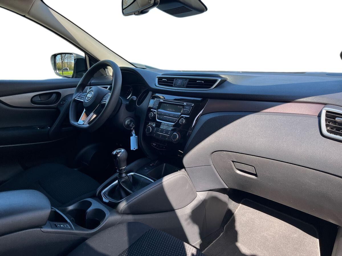 Billede af Nissan Qashqai 1,3 Dig-T Visia 140HK 5d 6g