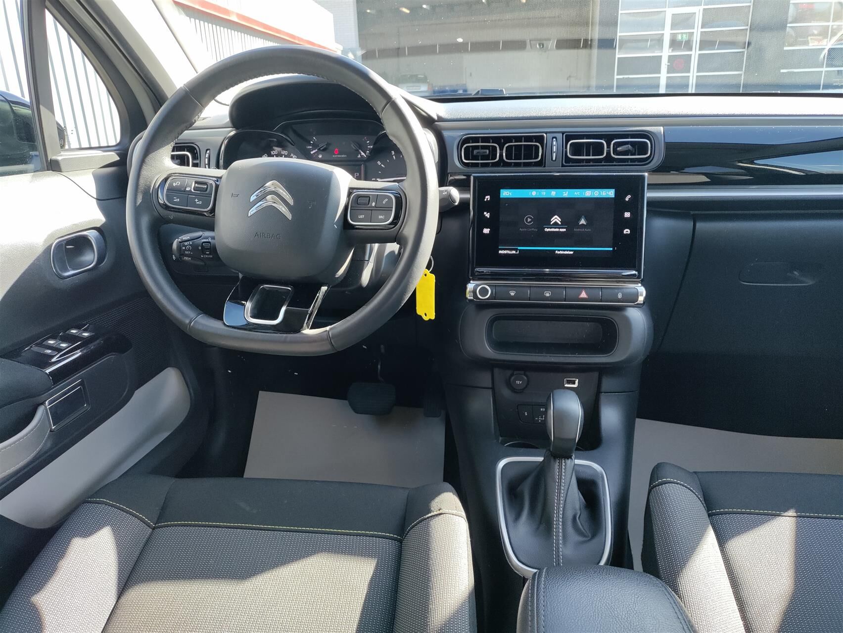 Billede af Citroën C3 1,2 PureTech Shine 110HK 5d 6g Aut.