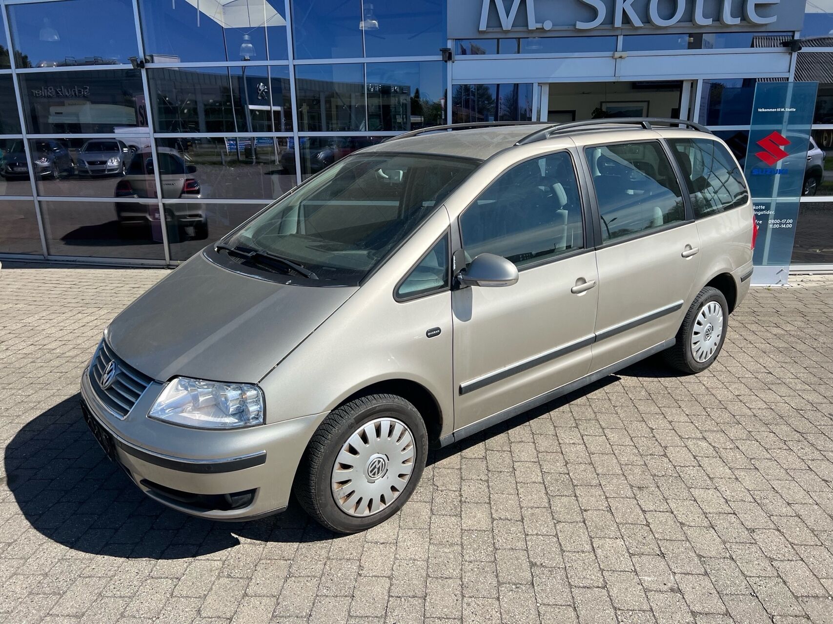 Billede af VW Sharan 1,8 Turbo Trendline Tiptr. 150HK Aut.