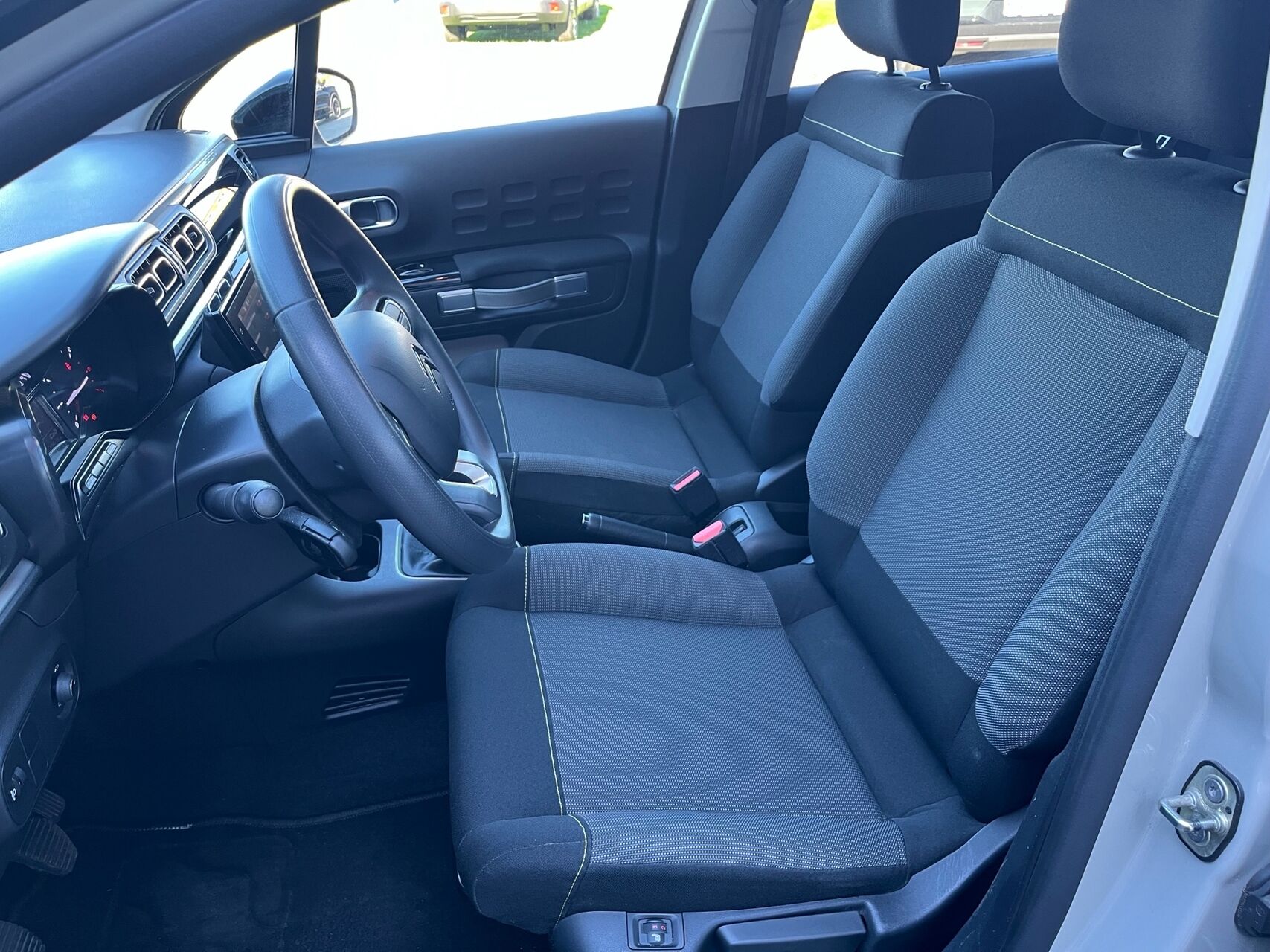 Billede af Citroën C3 1,2 PureTech Shine 83HK 5d