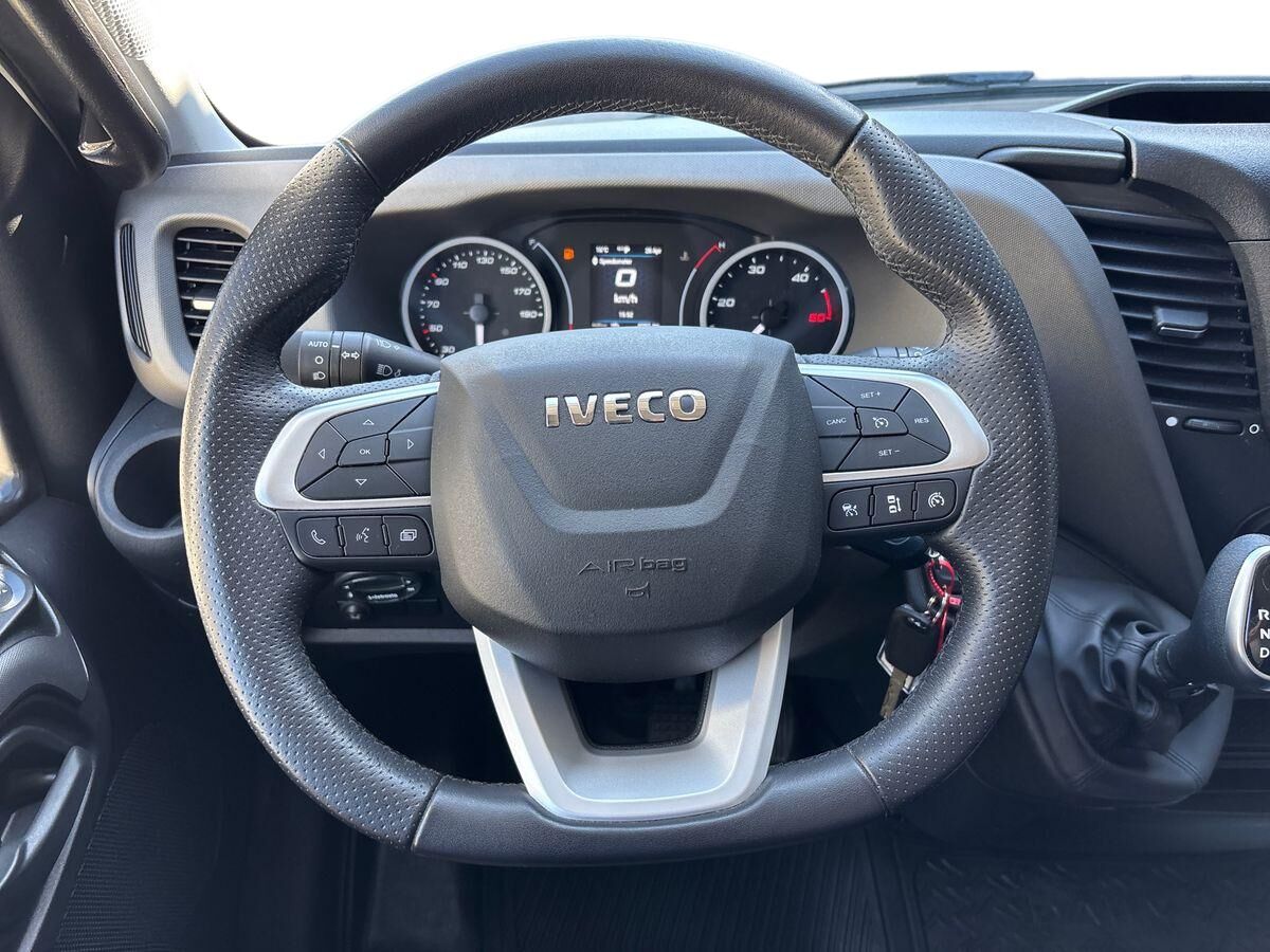 Billede af Iveco Daily 35S18 12m3 3,0 D 180HK Van 8g Aut.