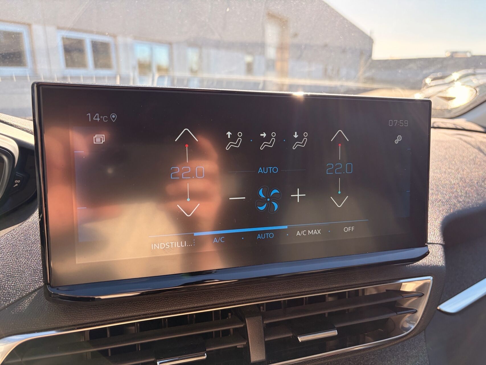 Billede af Peugeot 3008 1,5 BlueHDi Allure Pack EAT8 130HK 5d 8g Aut.
