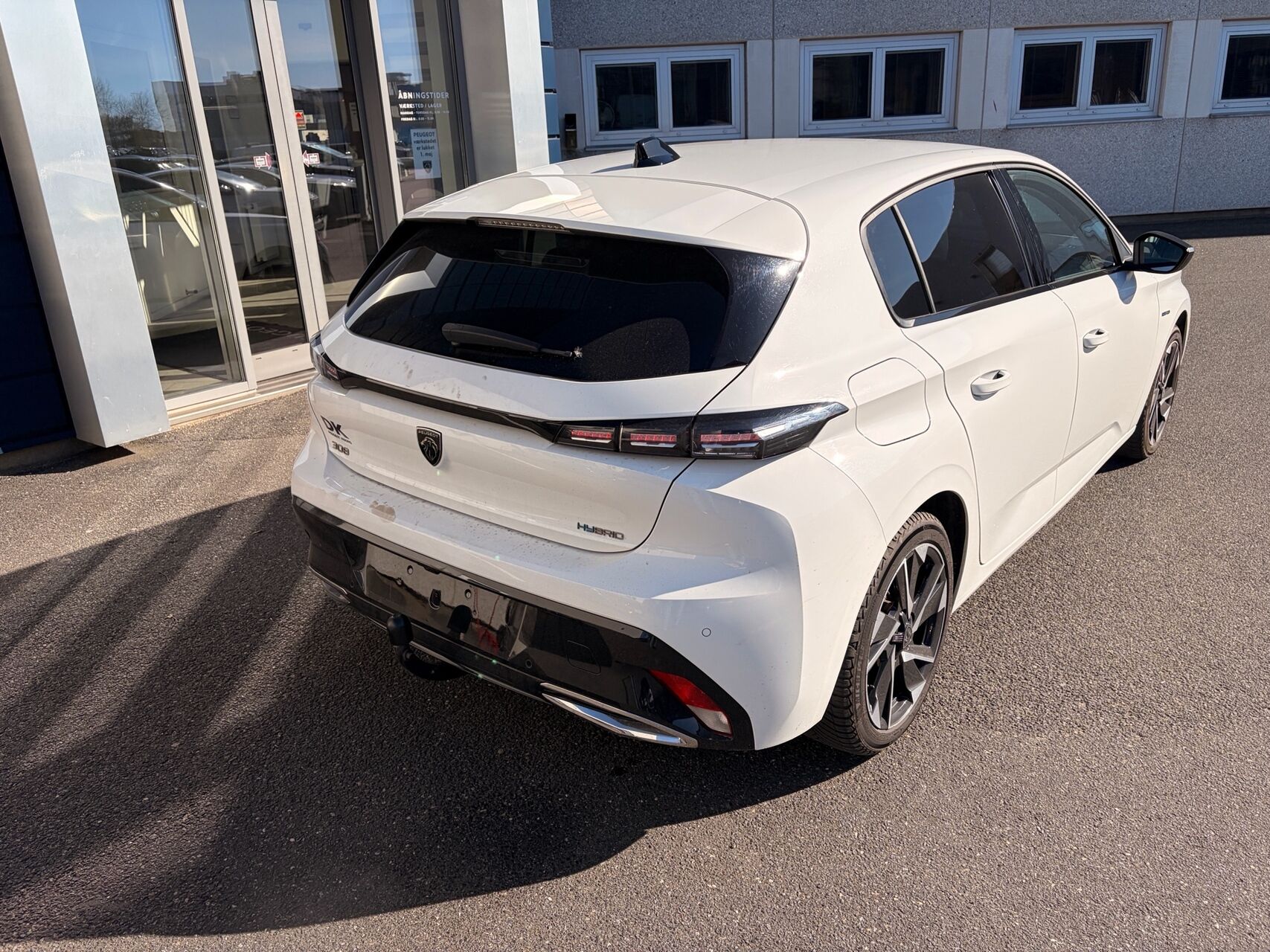 Billede af Peugeot 308 1,6 Plugin-hybrid First Selection EAT8 180HK 5d 8g Aut.