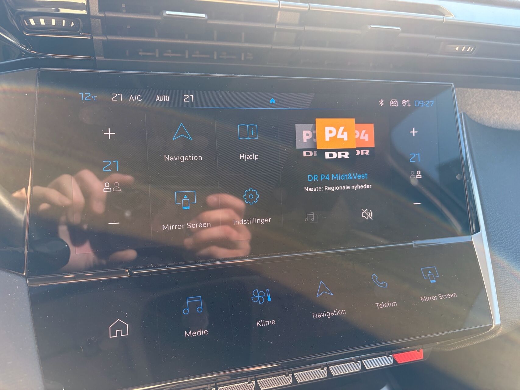 Billede af Peugeot 308 1,6 Plugin-hybrid First Selection EAT8 180HK 5d 8g Aut.