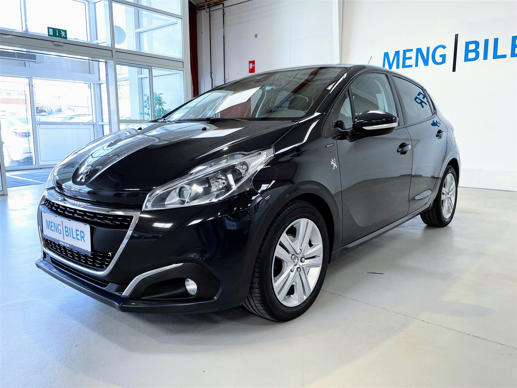 Billede af Peugeot 208 1,5 BlueHDi Signature+ 100HK 5d