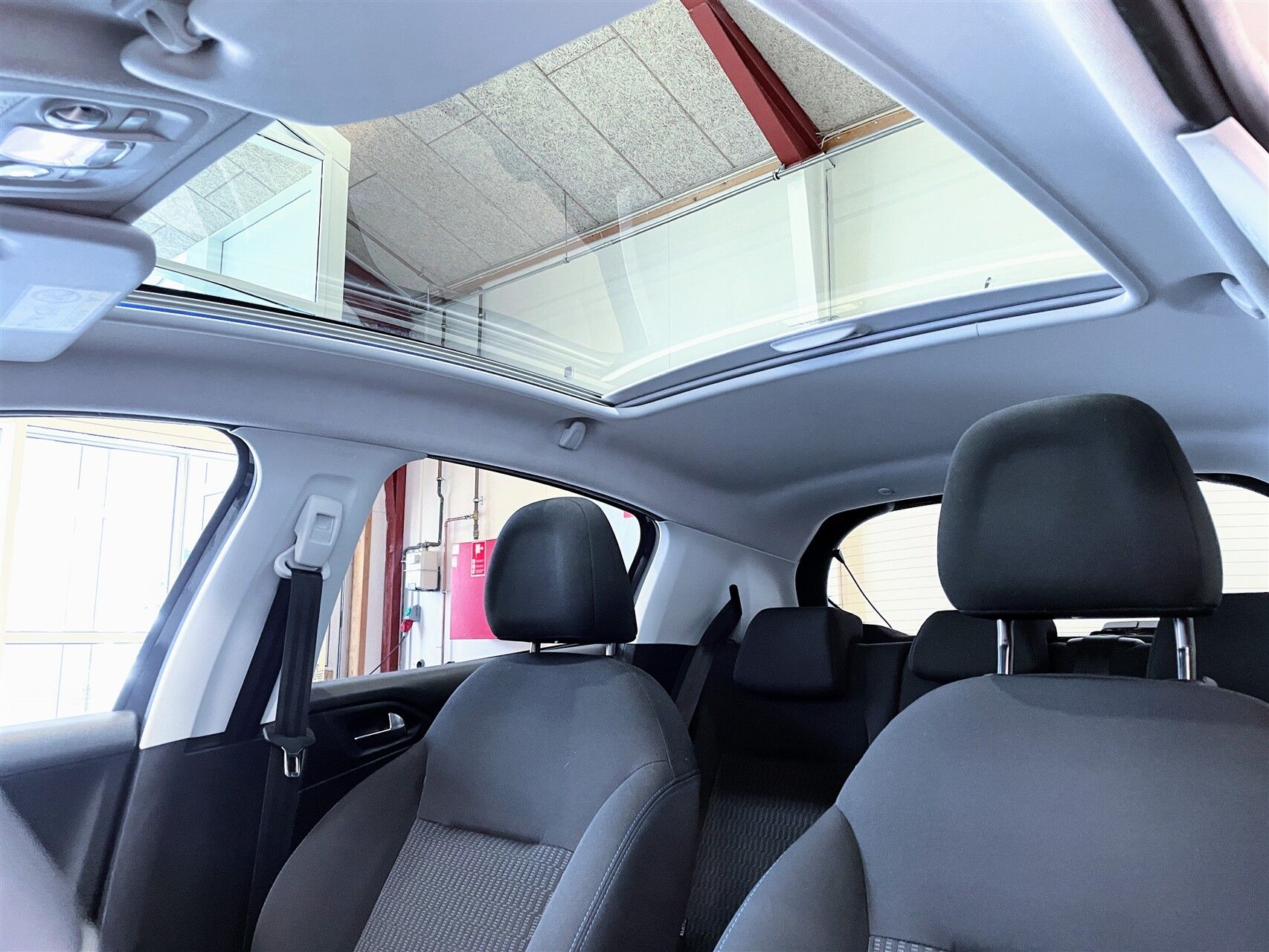 Billede af Peugeot 208 1,5 BlueHDi Signature+ 100HK 5d