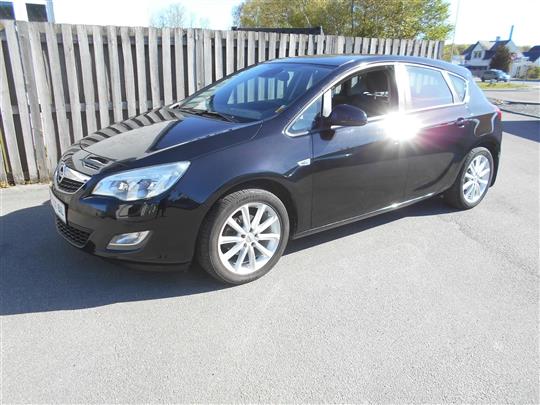 Opel Astra 1,6 Enjoy 115HK 5d