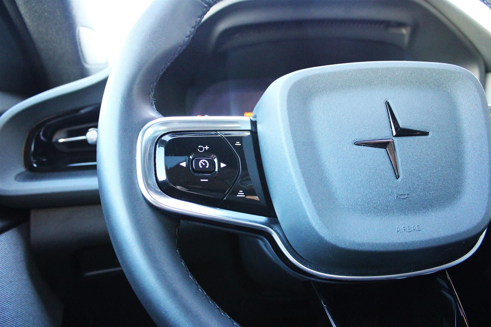 Billede af Polestar 2 EL Long Range Plus AWD 408HK 5d Aut.