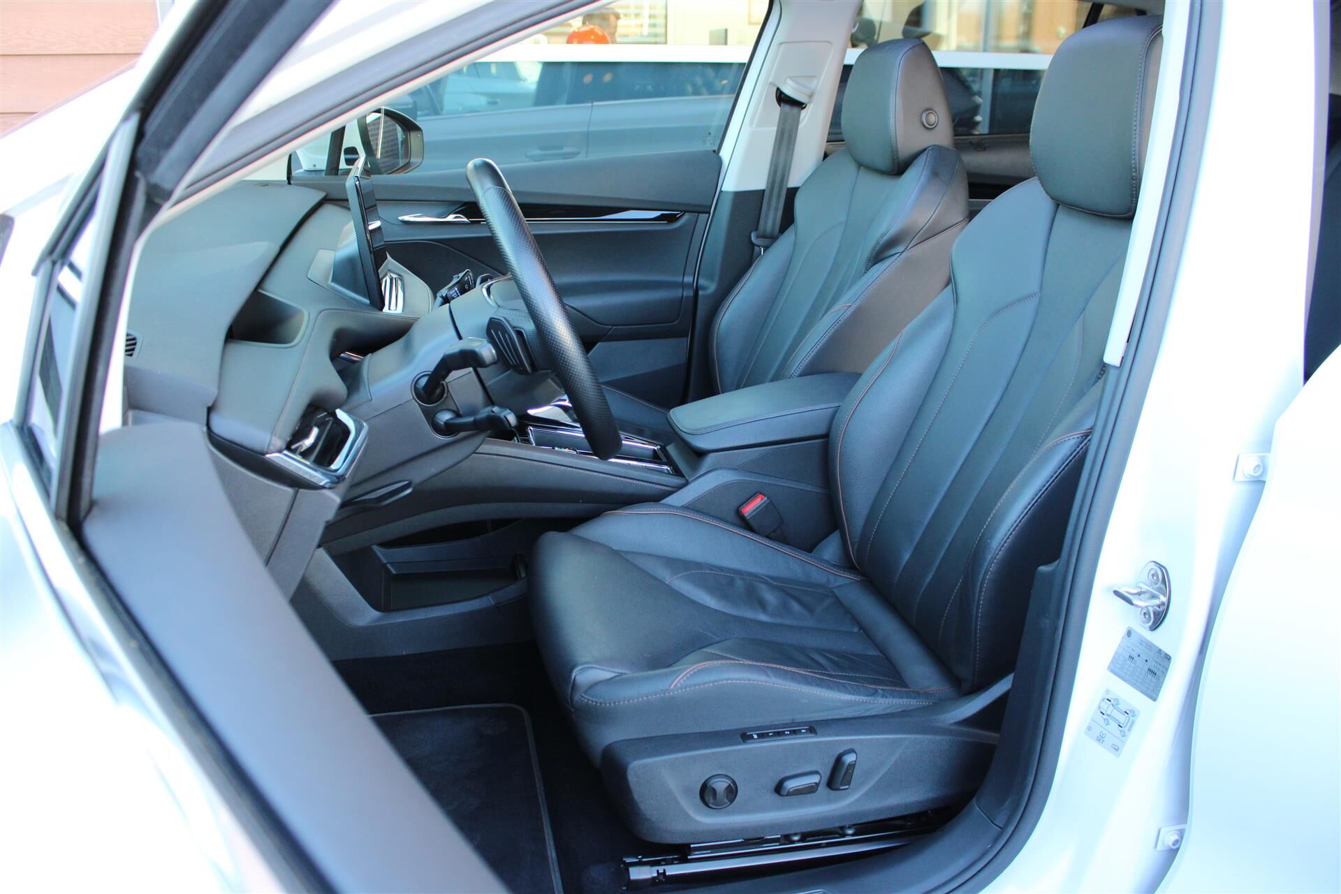 Billede af Skoda Enyaq 80 iV Design Selection Suite 204HK 5d Aut.