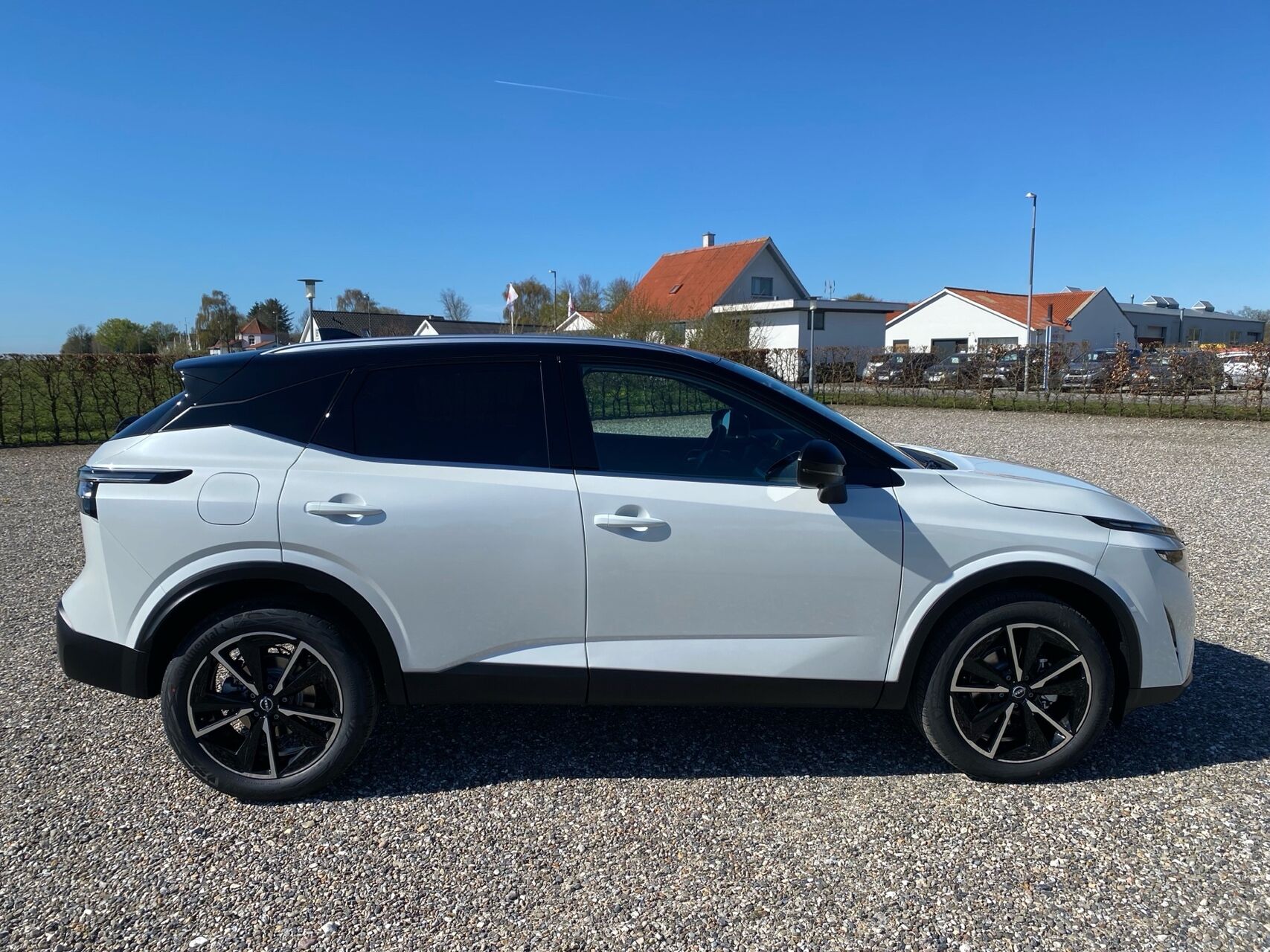 Billede af Nissan Qashqai QASHQAI MY25,5 Mild-Hybrid 158 Xtronic 2 WD Tekna + 2
