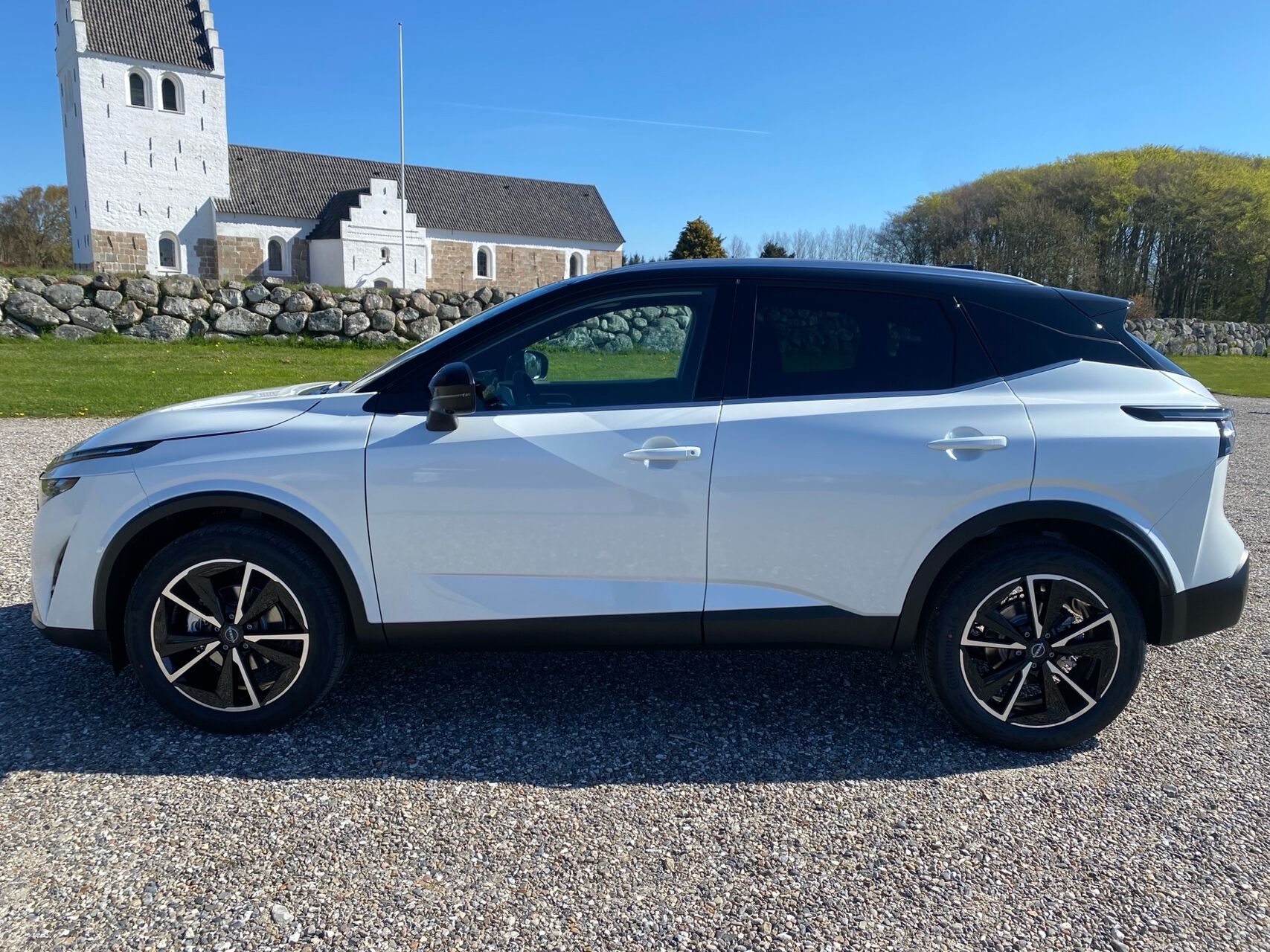 Billede af Nissan Qashqai QASHQAI MY25,5 Mild-Hybrid 158 Xtronic 2 WD Tekna + 2