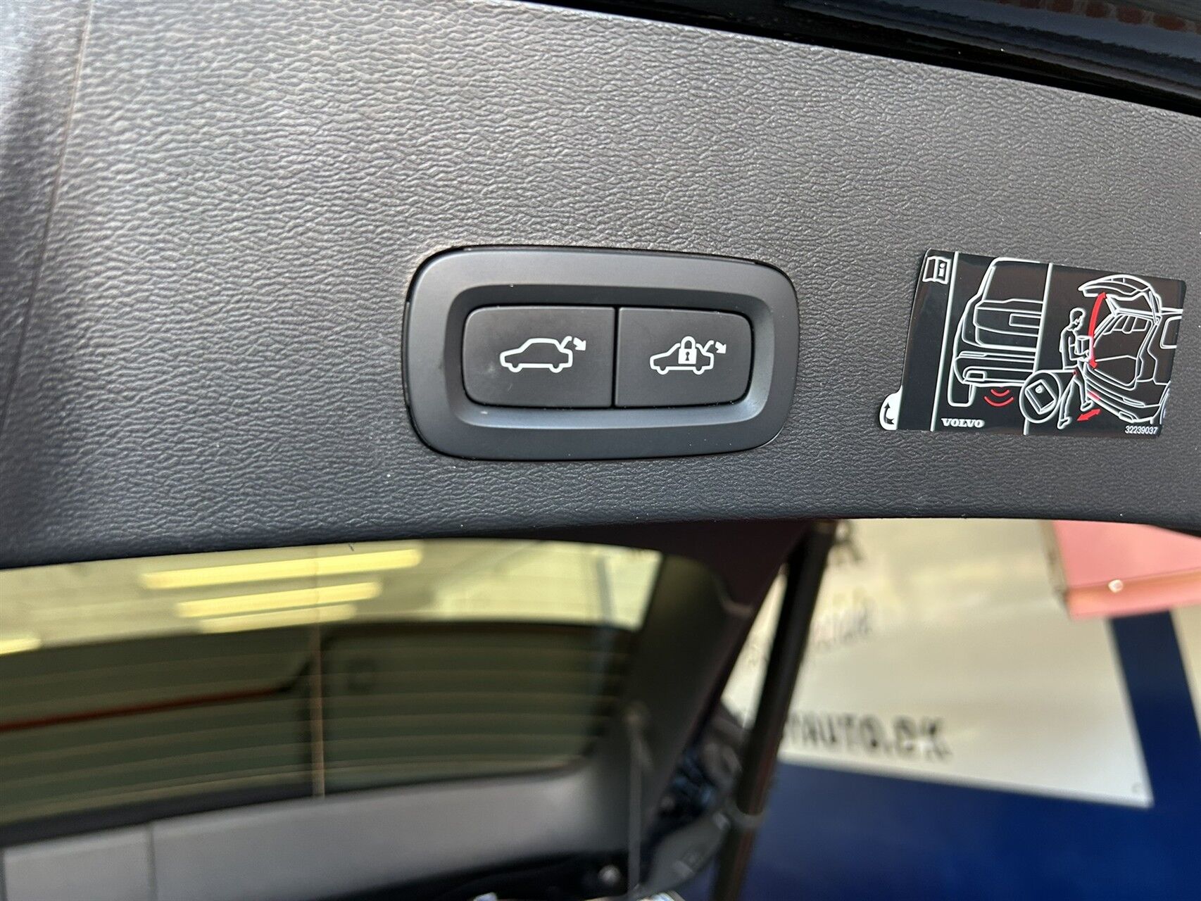 Billede af Volvo XC40 P6 Recharge Core 231HK 5d Aut.