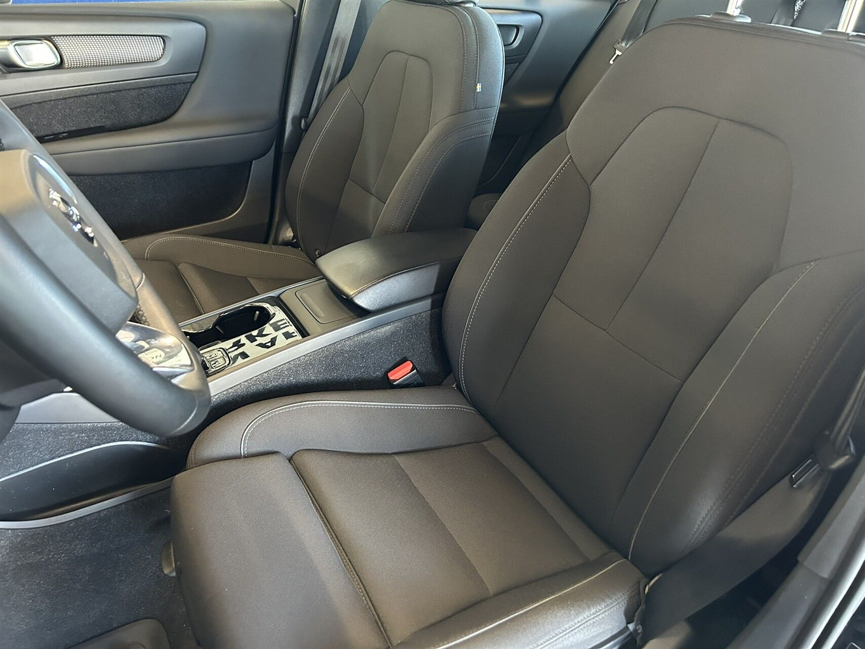 Billede af Volvo XC40 P6 Recharge Core 231HK 5d Aut.