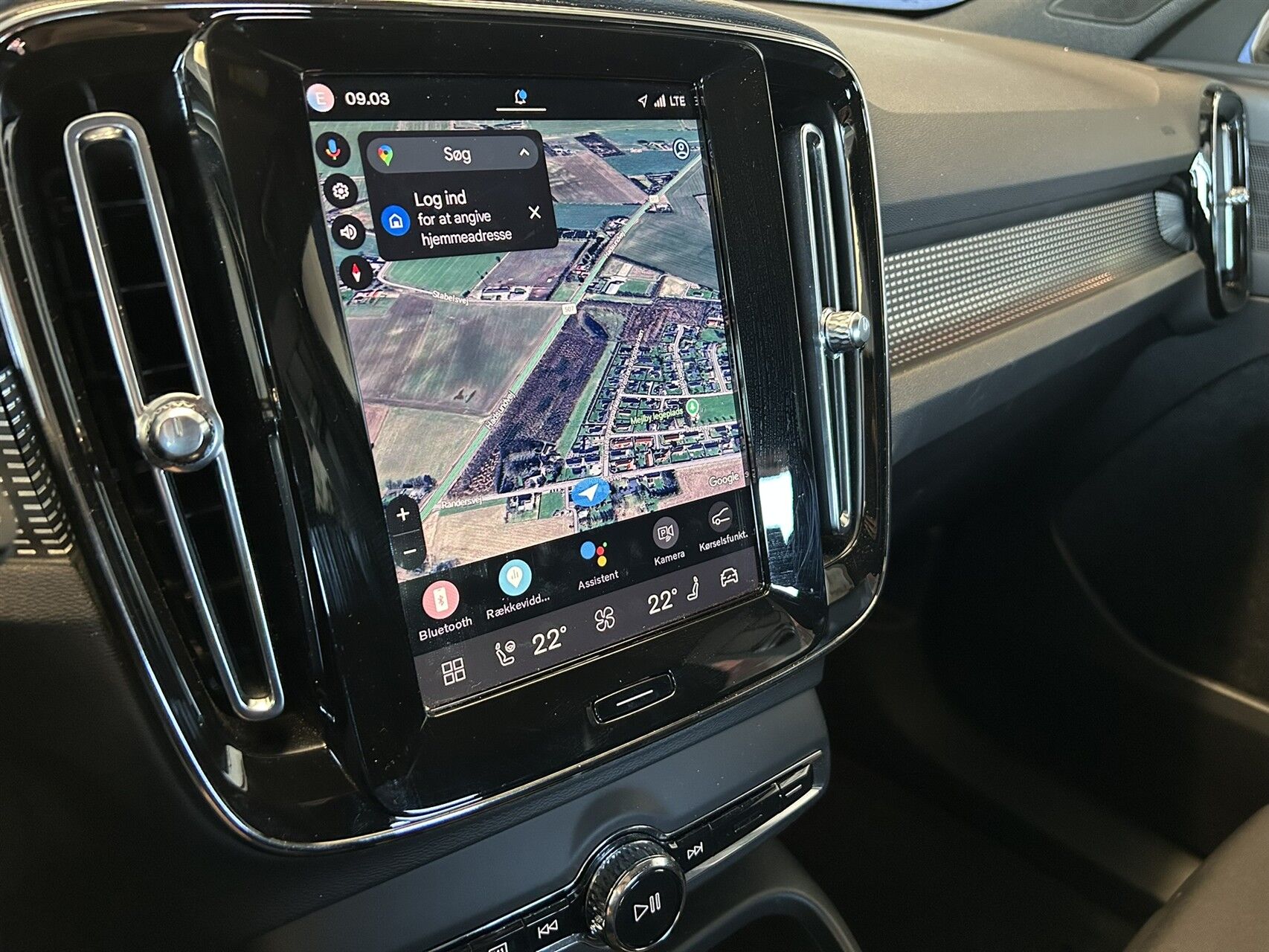 Billede af Volvo XC40 P6 Recharge Core 231HK 5d Aut.